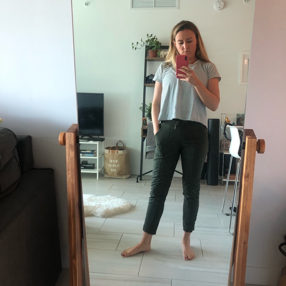 lululemon Dance Studio Crop